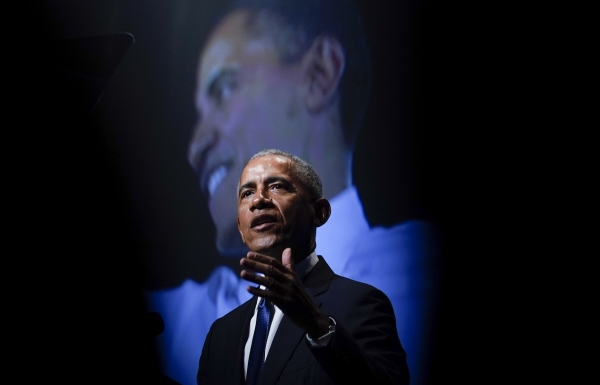 ▲버락 오바마 전 미국 대통령이 1월 8일 라스베이거스에서 연설하고 있다. 라스베이거스/AP뉴시스
