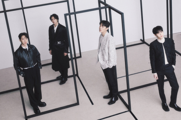 ▲하이라이트(사진 = 어라운드어스 엔터테인먼트 제공)