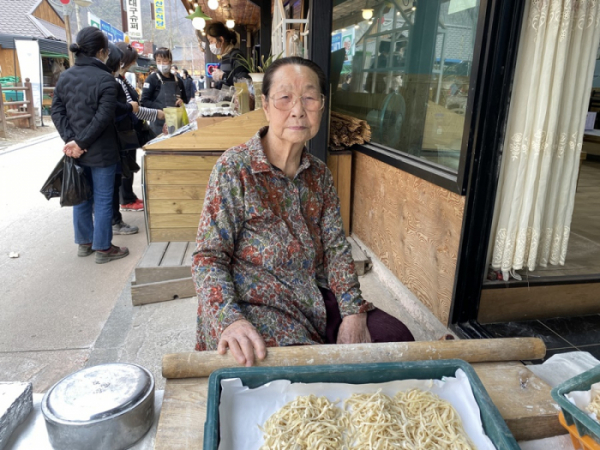 ▲'생활의 달인' 칼의 달인(사진제공=SBS)
