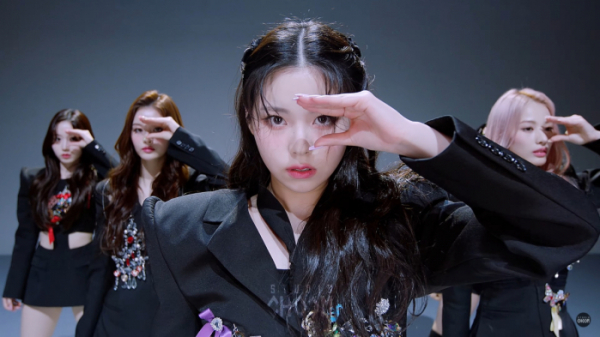 ▲NMIXX(엔믹스)(사진제공=[BE ORIGINAL] NMIXX(엔믹스) 'O.O' 영상 화면 캡처)