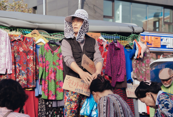 ▲‘우리들의 블루스’ 이병헌(사진제공 = 지티스트)