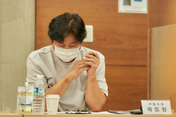 ▲'구필수는 없다'(사진제공=KT스튜디오지니)