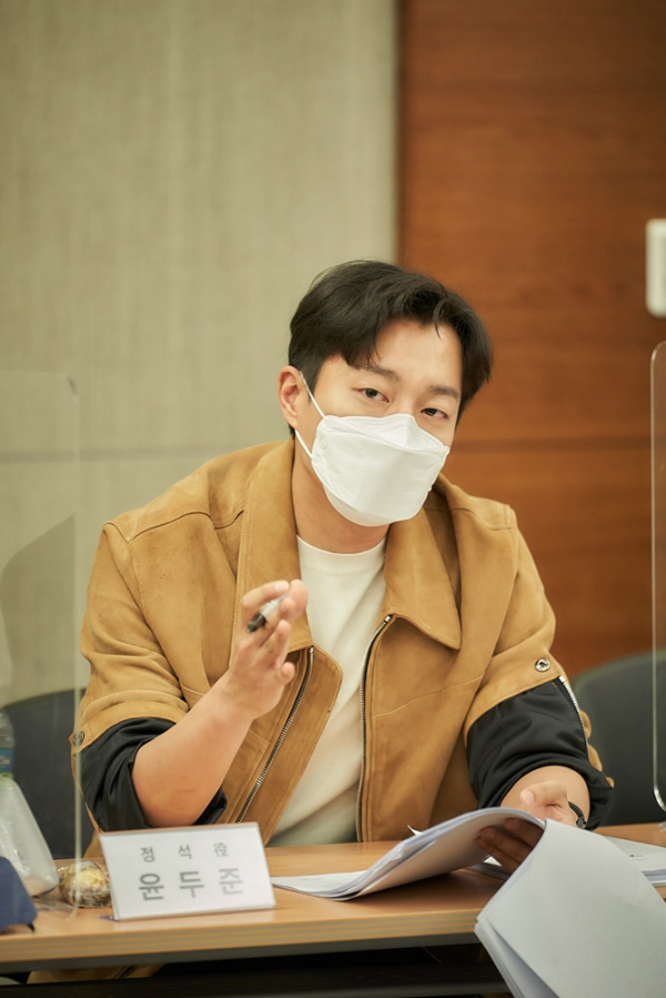 ▲'구필수는 없다'(사진제공=KT스튜디오지니)