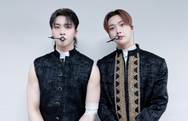 ▲문빈&산하(ASTRO)(사진 = 판타지오 제공)