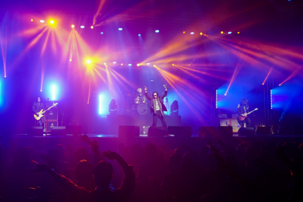 ▲크랙샷(사진 = 위엔터테인먼트 제공)