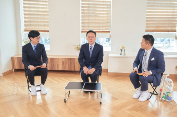 ▲필적학자 구본진 변호사(사진제공=tvN)