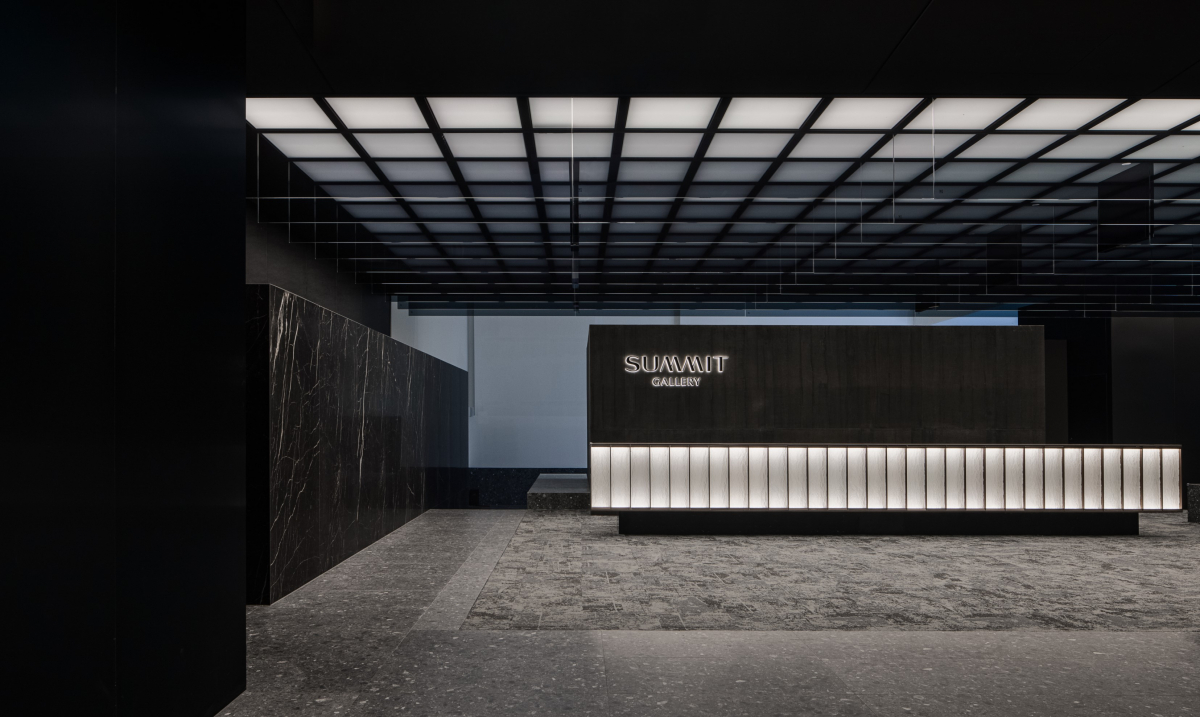 ▲써밋갤러리 1층 리셉션 & 라운지 (사진제공=대우건설)