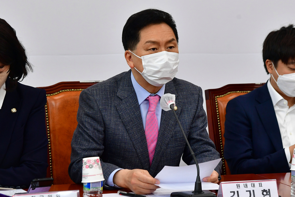 ▲김기현 국민의힘 원내대표가 4일 서울 여의도 국회에서 열린 최고위원회의에서 발언하고 있다. (국회사진기자단)
