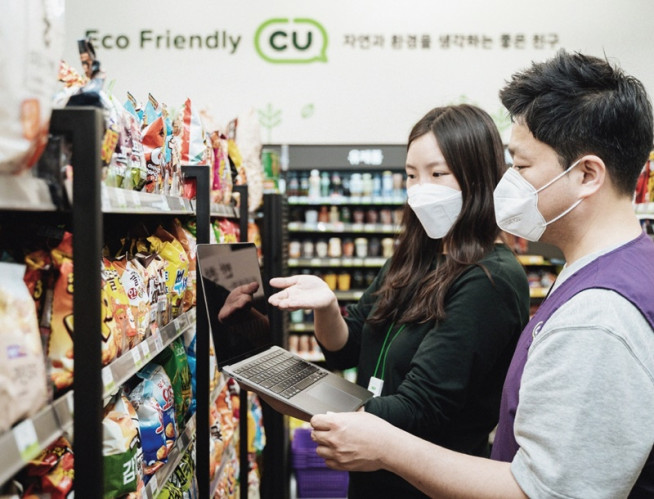 ▲CU가 매출 부진 가맹점에 컨설팅해주는 프로그램을 운영하고 있다.(사진제공=CU)