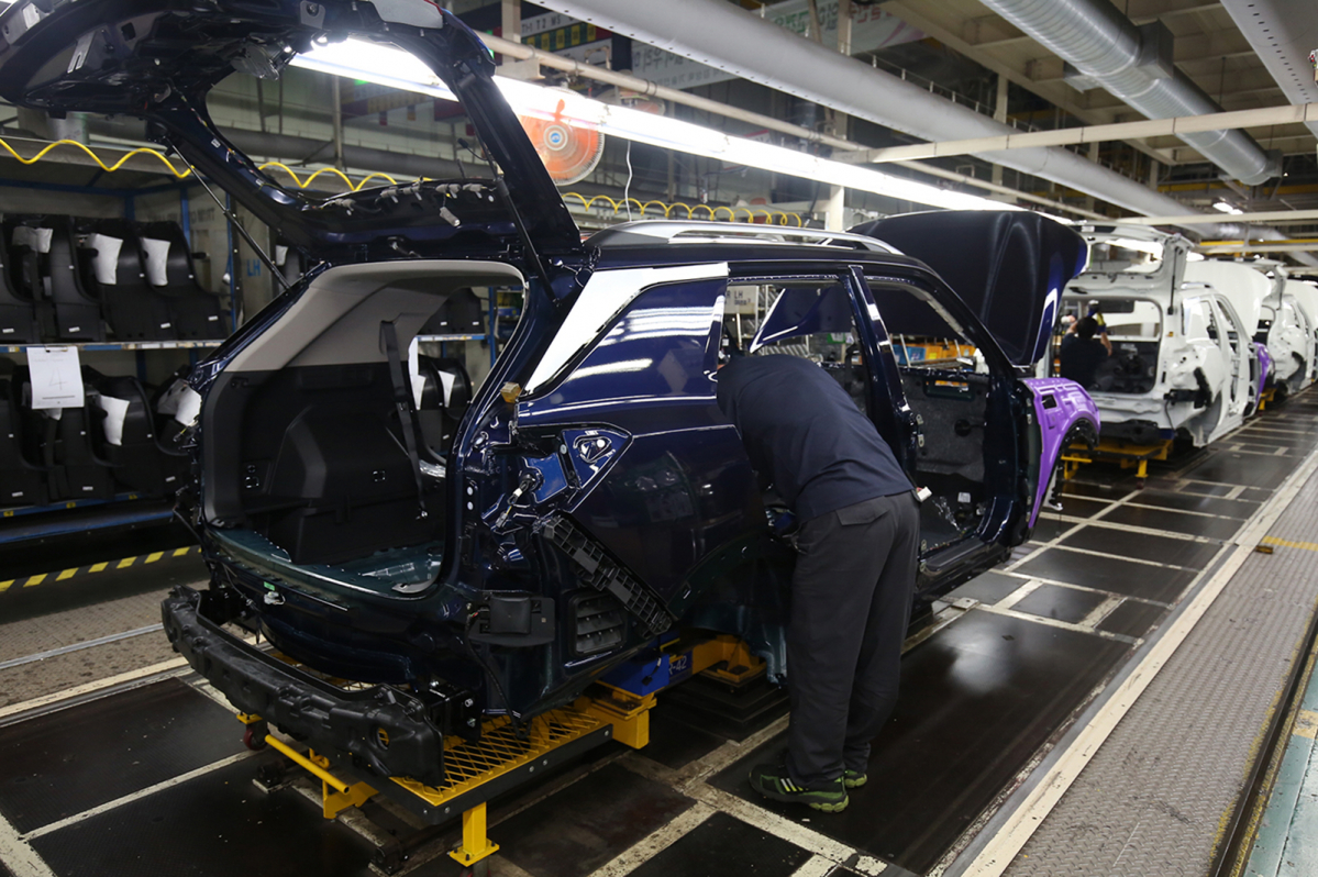 ▲쌍용자동차 티볼리, 코란도 조립 라인 (쌍용차 제공)