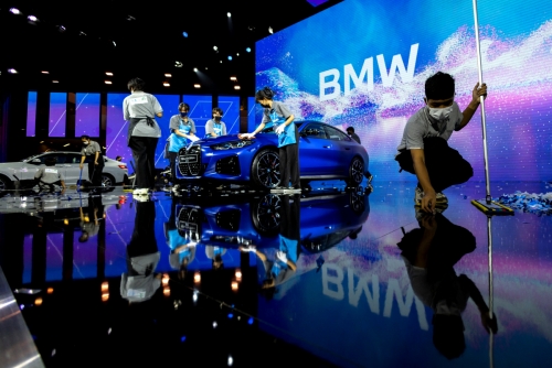 ▲태국 방콕에서 열린 국제자동차박람회에 BMW 차량이 전시돼 있다. 방콕/로이터연합뉴스 
