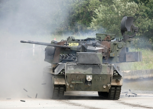 ▲독일의 게파드 대공전차가 2007년 6월 함부르크 인근에서 진행된 훈련에 모습을 드러냈다. 함부르크/로이터연합뉴스
