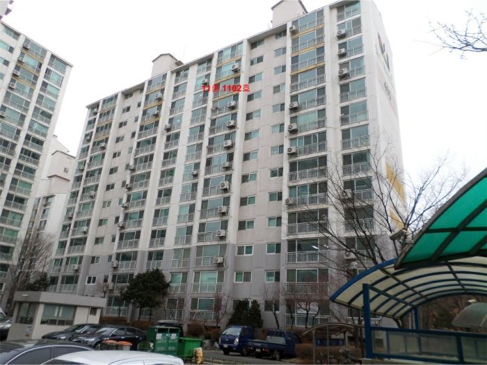 ▲경기 김포시 운양동 1434 전원마을 405동 11층 1102호 (사진제공=지지옥션)