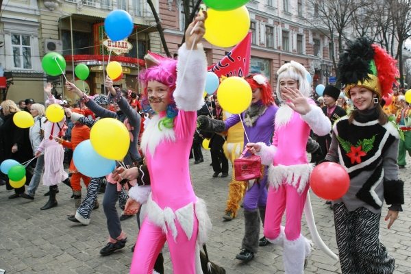 ▲(뉴시스) 2009년 우크라이나 오데사의 만우절 기념 축제 휴모리나(Humorina) 모습
