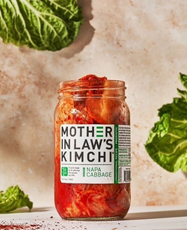 ▲재미교포 ‘로린 전’의 ‘장모님김치’ 제품에 이어 최근 마시는 김치 (Drink Your Kimchi)를 선보였다. ('Mother-in-Law's Kimchi' 공식 인스타그램)