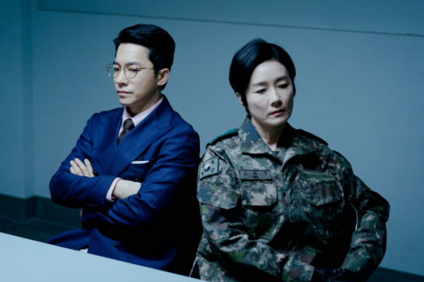▲군검사 도베르만(사진제공=tvN)