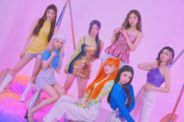 ▲트라이비(사진 = 티알엔터테인먼트, 멜로우엔터테인먼트 제공)