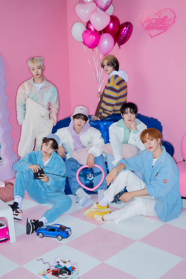 ▲위아이(사진 = 위엔터테인먼트 제공)