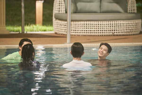 ▲'구필수는 없다' 정동원(사진 제공=KT스튜디오지니)