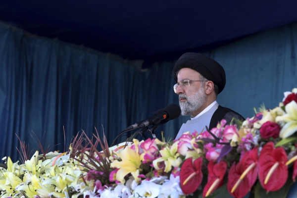 ▲에브라힘 라이시 이란 대통령이 18일(현지시간) 테헤란에서 연설하고 있다. 테헤란/AP뉴시스
