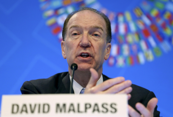 ▲데이비드 맬패스 세계은행(WB) 총재가 2019년 10월 미국 워싱턴에서 열린 WB·국제통화기금(IMF) 연차총회에서 기자회견을 하고 있다. 워싱턴/AP뉴시스