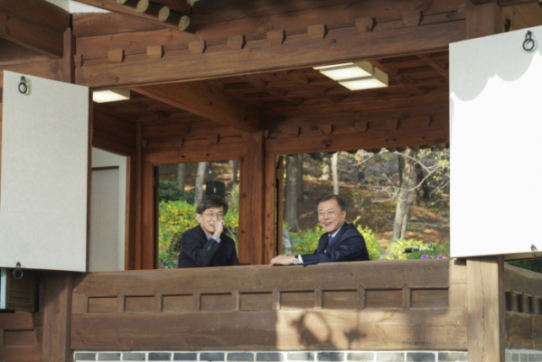 ▲JTBC '대담-문재인의 5년' 스틸컷(사진제공=청와대)