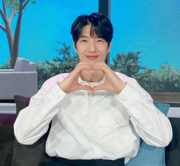 ▲손호영(사진 = 비트인터렉티브 제공)