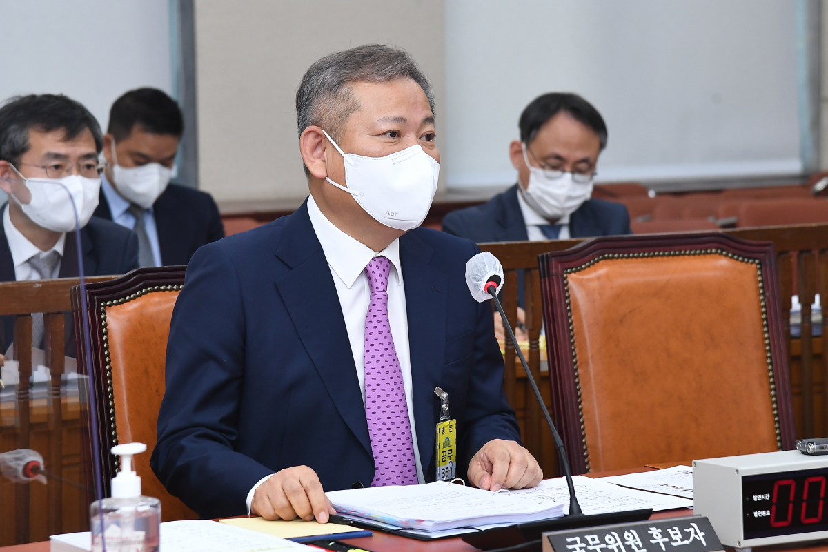 ▲이상민 행정안전부 장관 후보자가 3일 서울 여의도 국회에서 열린 행정안전위원회 인사청문회에서 의원들의 질의에 답하고 있다. (국회사진기자단)