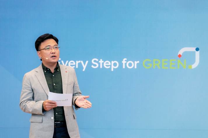 ▲황진구 기초소재사업 대표 겸 수소에너지사업단장 (사진제공=롯데케미칼)