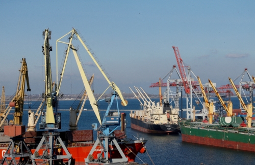 ▲우크라이나 오데사 흑해 항구에 화물선이 정박돼 있다. 오데사/로이터연합뉴스
