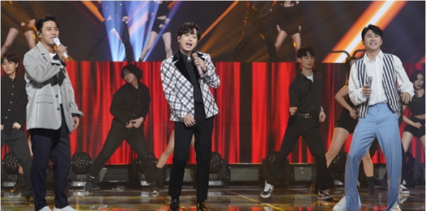 ▲'불후의 명곡' 장민호 영탁 이찬원 3대 천왕(사진제공=KBS2)