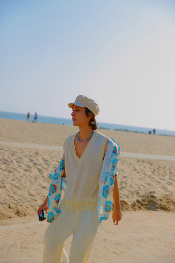 ▲손동운(사진 = 어라운드어스 제공)