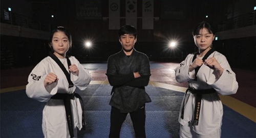 ▲'우리끼리 작전타임' 강호동(가운데), 강미르, 강보라(사진제공=KBS)