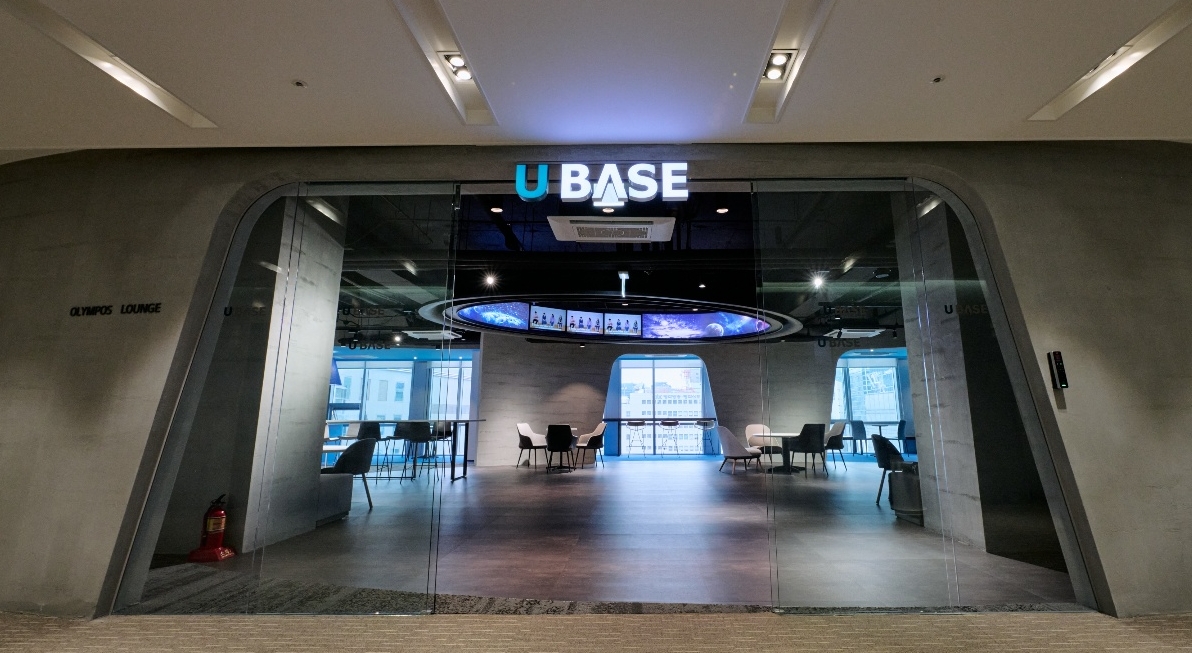 ▲유베이스는 7일 최신 디지털 솔루션을 적용한 최적의 상담 운영 모델을 제공할 수 있는 '서울 아우름센터'를 오픈했다. (사진제공=유베이스)