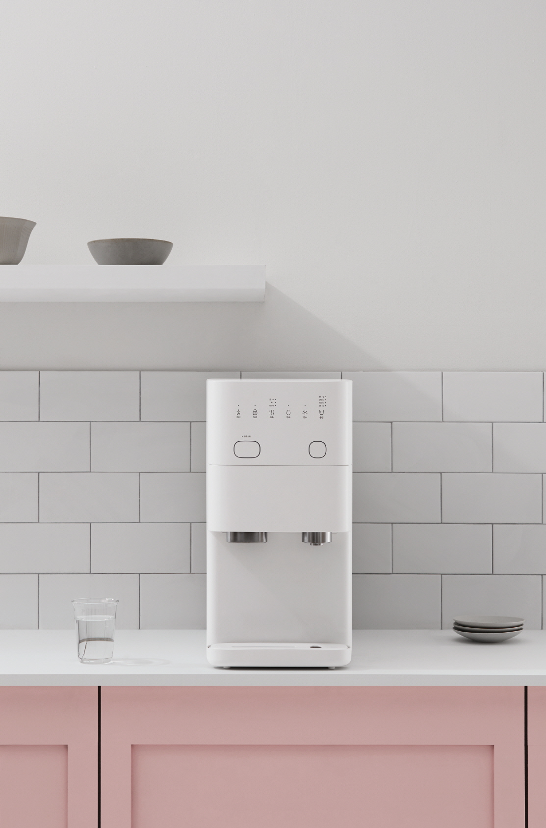 ▲SK매직이 출시한 ‘올인원플러스 직수 얼음정수기'. (사진제공=SK매직)