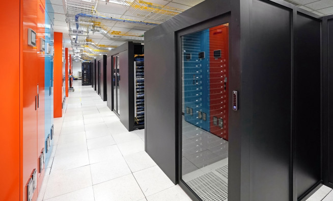 ▲신테카바이오 구로슈퍼컴센터 (사진제공=신테카바이오)