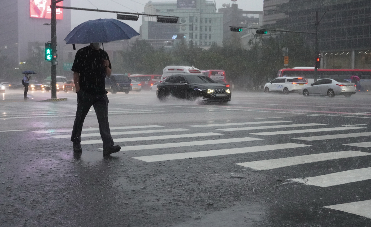 ▲이날부터 서울을 포함한 수도권에 호우특보가 발효됐다.  (연합뉴스)