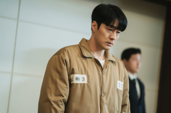 ▲'닥터로이어' 소지섭(사진제공 = 셀트리온엔터테인먼트, 몽작소)