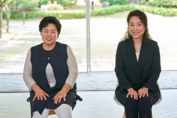 ▲'유퀴즈' 이명희, 조헌주 모녀(사진제공=tvN)