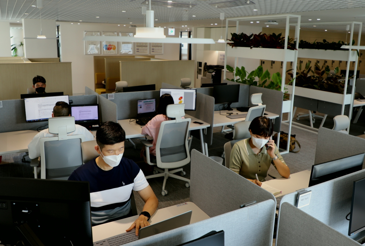 ▲CJ제일제당 거점오피스 '블로썸 오피스' 오피스존.  (사진제공=CJ제일제당)