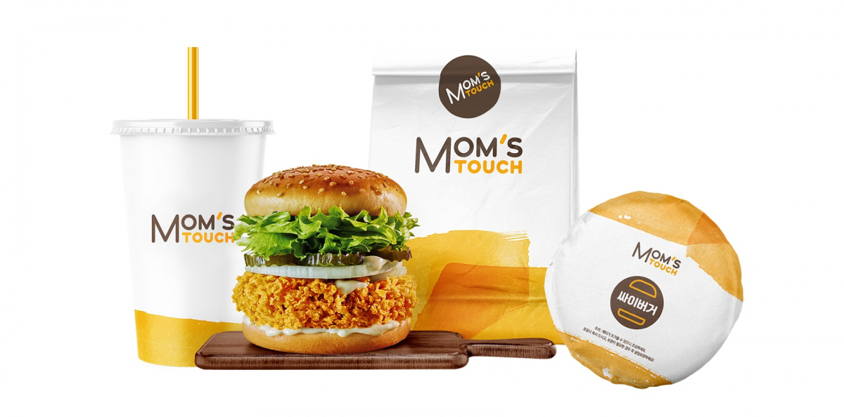 ▲싸이버거 세트.  (사진제공=맘스터치)