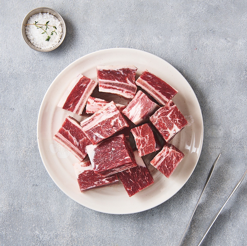 ▲롯데온 맥스관 미국산 찜용 본갈비. (롯데온)