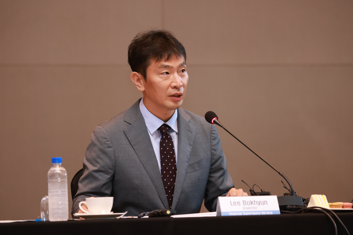 ▲15일 열린 '외국계 금융회사 CEO 간담회'에서 모두발언중인 이복현 금융감독원장 (금융감독원)