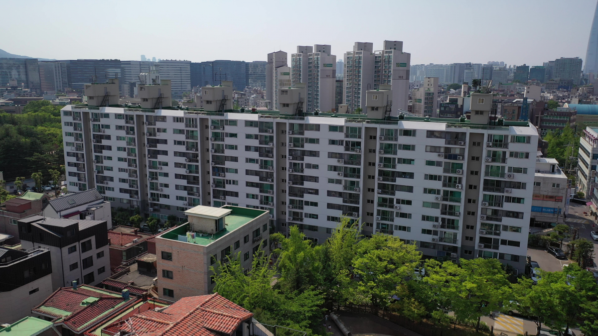 ▲서울 송파구 문정현대아파트_전경. (사진제공=쌍)