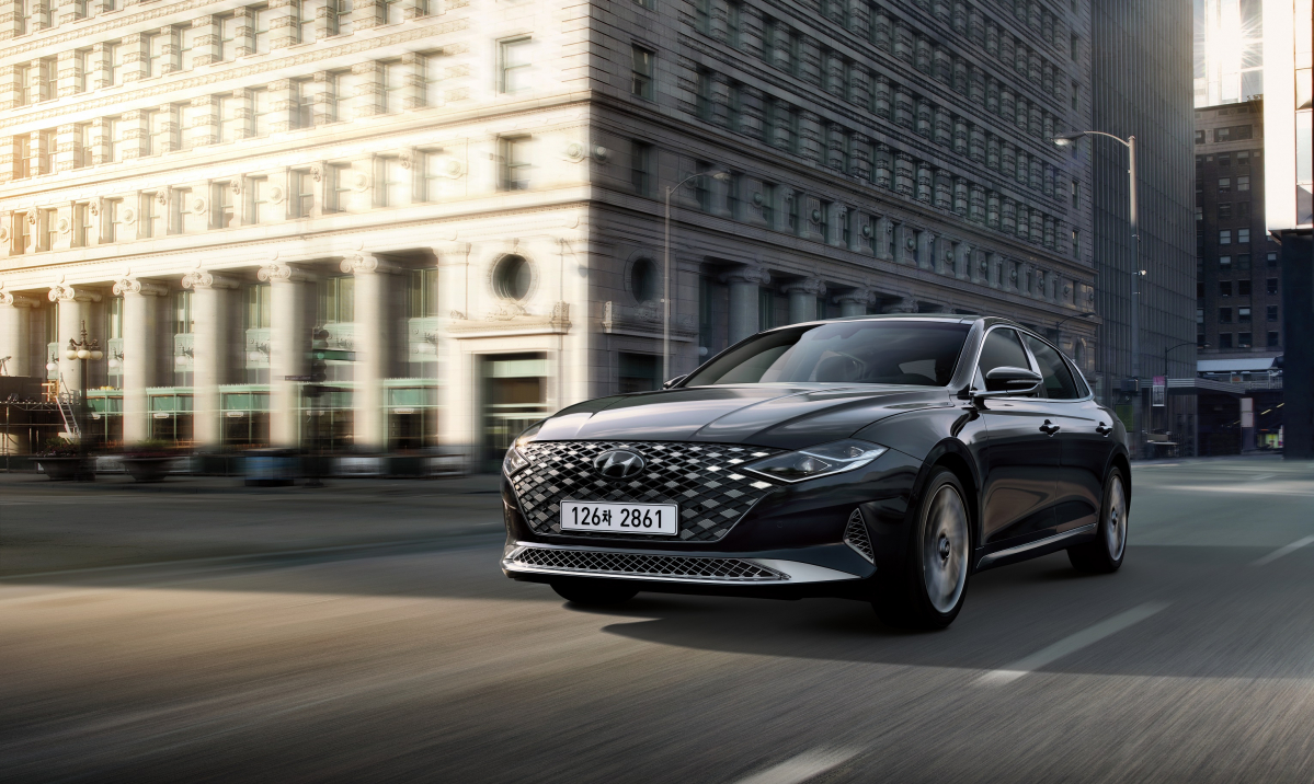 ▲그랜저 연식변경 모델 '2022 그랜저' (사진제공=현대자동차)