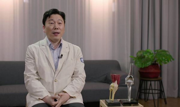 ▲'명의' 무릎(사진제공=EBS1)