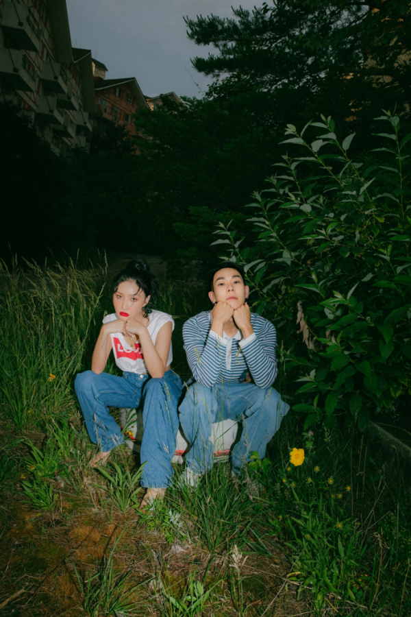 ▲로꼬X화사(사진 = AOMG 제공)