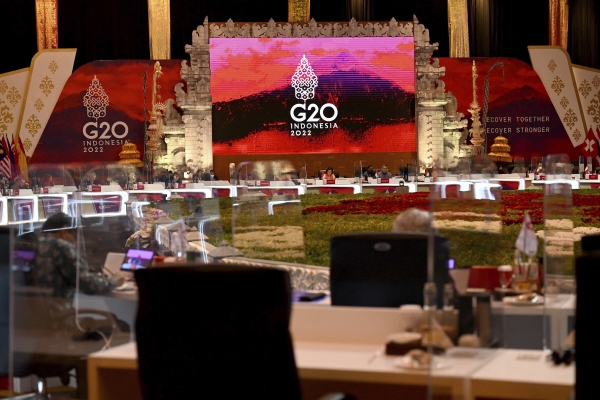 ▲16일(현지시간) 인도네시아 발리에서 주요 20개국(G20) 재무장관·중앙은행 총채들이 모여 회의하고 있다. 발리/AP뉴시스
