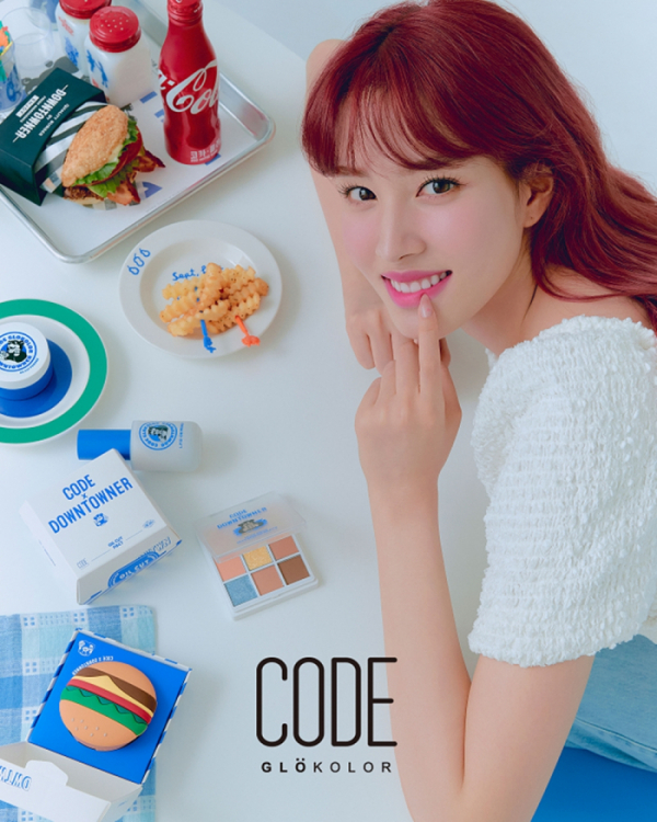 ▲스테이씨 윤(사진 = 엘지생활건강 제공)