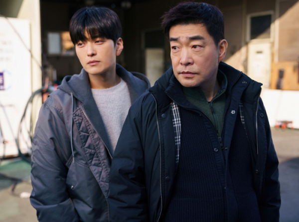 ▲'모범형사 시즌 2' 장승조, 손현주(사진제공= 블러썸스토리, SLL)